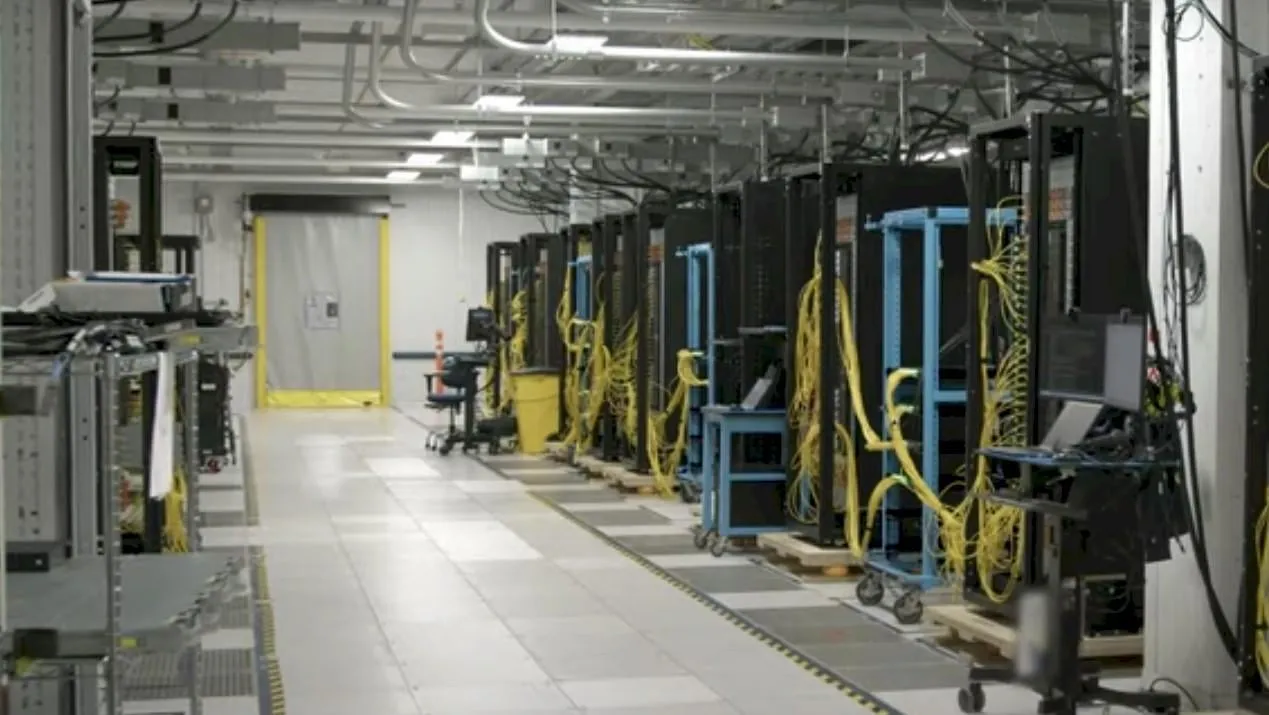 Dell数据中心业务超越PC业务