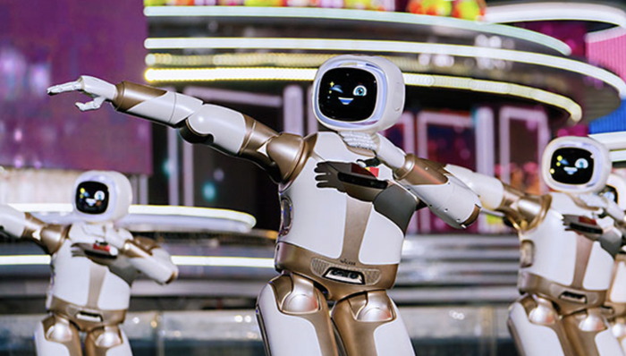 “人形机器人第一股”优必选再获亿元大单,股价跌超4%后反弹